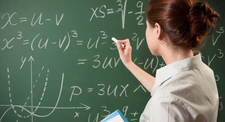 गणित शिक्षकको अध्यापनस्तर सुधार हुन आवश्यक